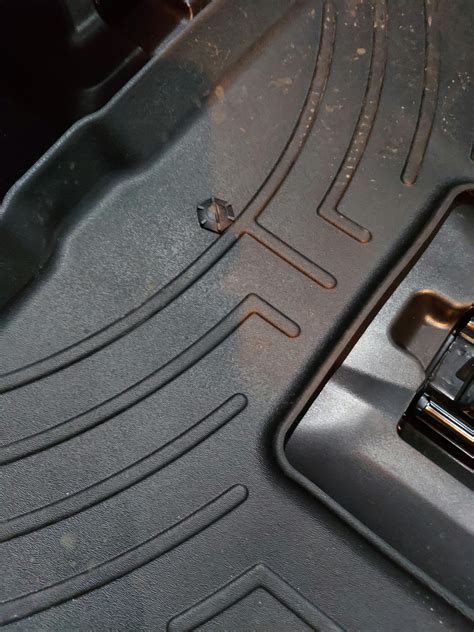 Retention Clips for Weathertech mats – Eagle Klaw