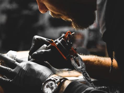 Generatore di tatuaggi IA gratuito: disegni per tatuaggi basati sull’IA ...