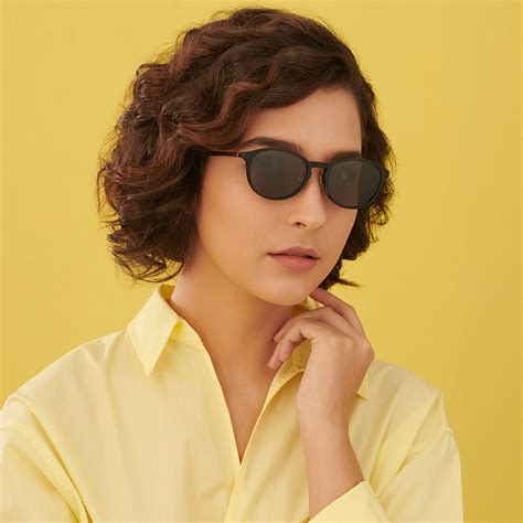 Buy Black Gunmetal Full Rim Round Lenskart Air Clip on LA E13419-C3 ...