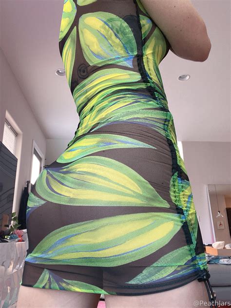 bodysuit content will always be top tier content : r/PeachJars