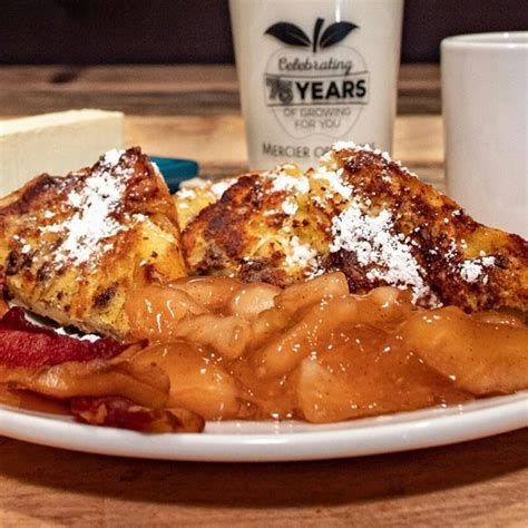 Southern Charm Restaurant | Blue Ridge, GA