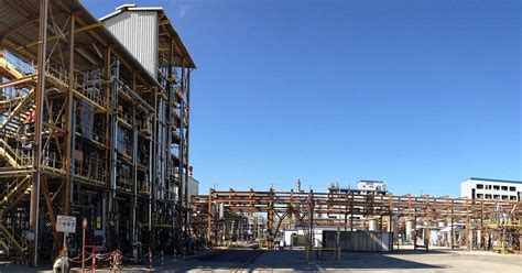 LyondellBasell produit des polymères issus de déchets plastiques en ...