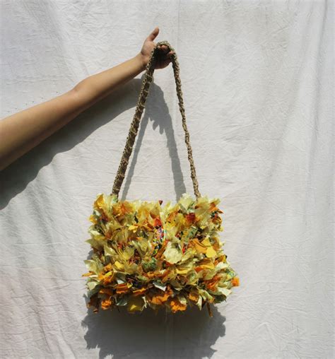katran KRISHNA Crochet Shoulder Bag 39 – Itihasikala