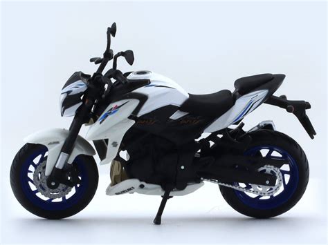 Suzuki GSX S750 ABS 1:18 Maisto Scale Model bike collectible | Scale ...