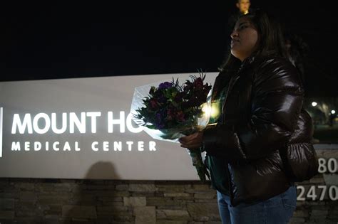 Legacy Mount Hood Medical Center protest - oregonlive.com