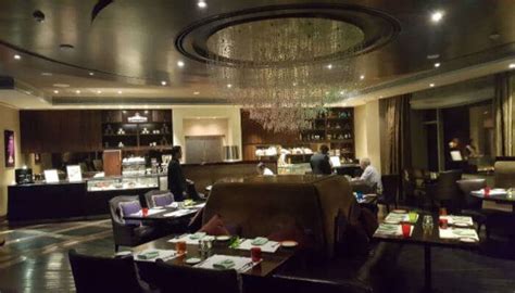 15 Best Cafes In Chennai For An Incredible Dining Experience In 2023