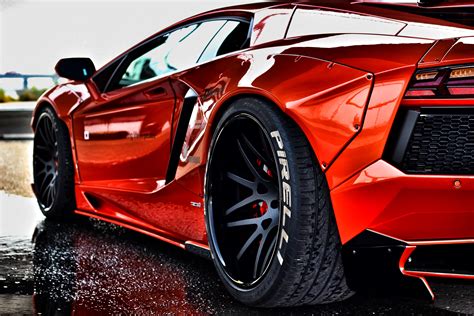 Red Lamborghini Aventador Wallpaper