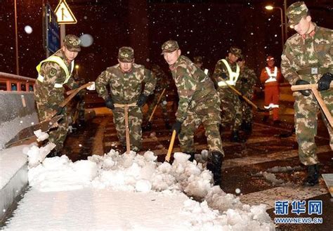 安徽颍上公路分局启动雨雪天气应急预案及时清雪排水保畅通 - 公路 - 人民交通网