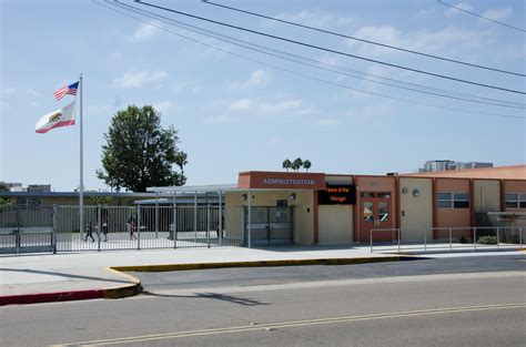 Home - Vista Square Elementary School