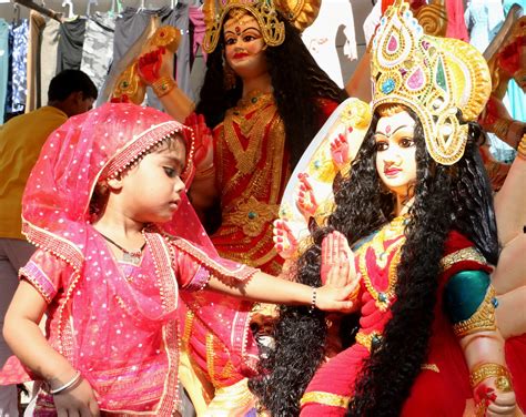 Navratri 2022: Goddess of the Day, Maa Brahmacharini