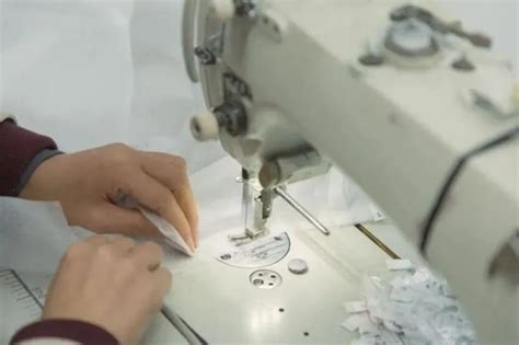 缝纫小知识：缝纫机的各种压脚有哪些使用技巧 | 金悦来