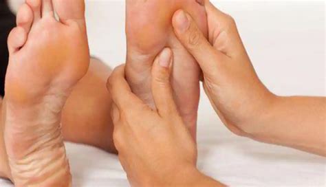 Effective Home Remedies To Treat Nausea in Children - lifeberrys.com