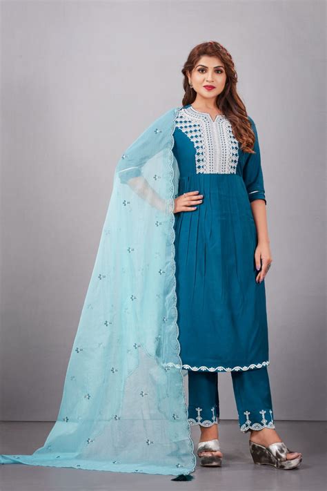Blue Muslin Silk Lucknowi Style Salwar Kameez – jivora