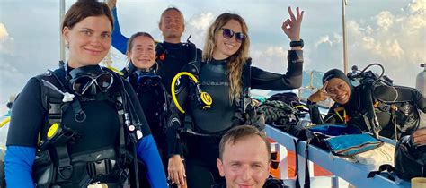 PADI Discover Scuba Diving in Koh Tao with PADI Dive Center: Explore ...