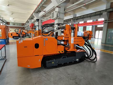 Mining Lifting Machine 的图像结果