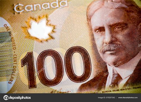 New Canadian 100 Dollar Bill