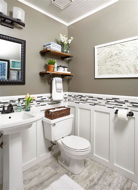 21 Stylish Small Half Bathroom - Home Decoration and Inspiration Ideas
