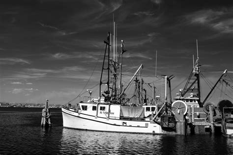 Enjoyable Ride to Galilee, RI - Kept Light Photography
