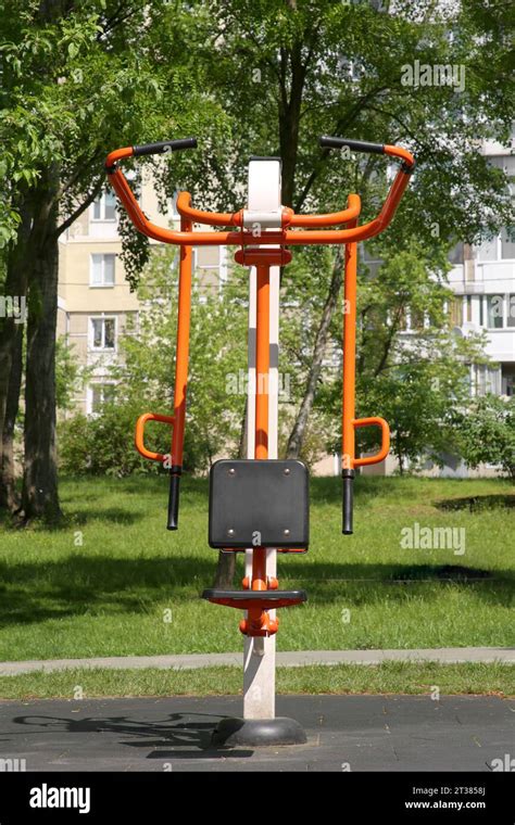 Gym Outside 的图像结果