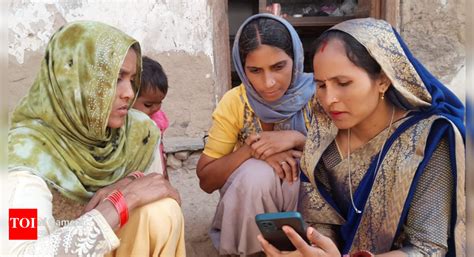 No phone of their own: How Indian women have to share mobiles | India ...