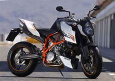 Ktm 990 Duke by 2012 Ktm 990 Duke R Top Speed Ktm 990 Duke