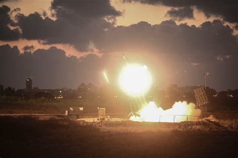 US Army to conduct shoot-off for future indirect fires protection