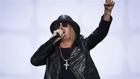 Kara: Name Meaning and Origin - SheKnows