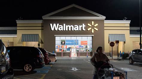 Walmart Thanksgiving: Opening and closing times explained 2022 ...