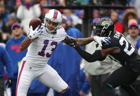 Buffalo Bills cut wide receivers Kelvin Benjamin and Andre Holmes