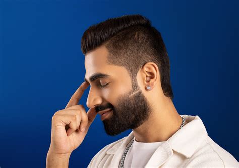 Trilume Spark Ear Stud In Gold For Men | Orionz Jewels