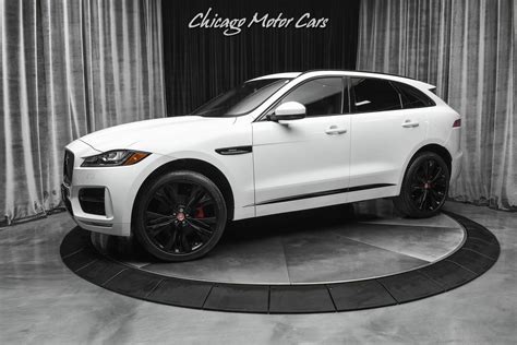 Used 2018 Jaguar F-PACE 30t R-Sport For Sale (Special Pricing) | Chicago Motor Cars Stock #18088