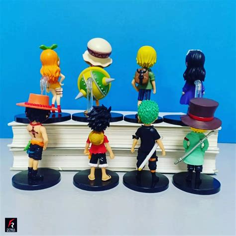 One Piece: 8 Piece Set – Fictional Realities