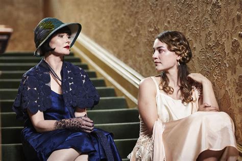 Miss Fisher enquête : Photo Laura Gordon, Essie Davis - 6 sur 24 - AlloCiné