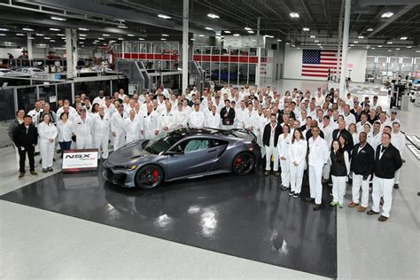 We watched Acura build the final NSX supercar - Hagerty Media