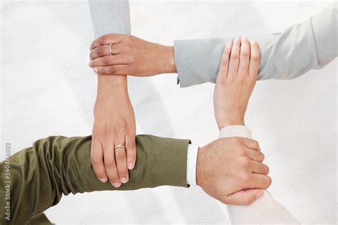 All Hands in Teamwork 的图像结果