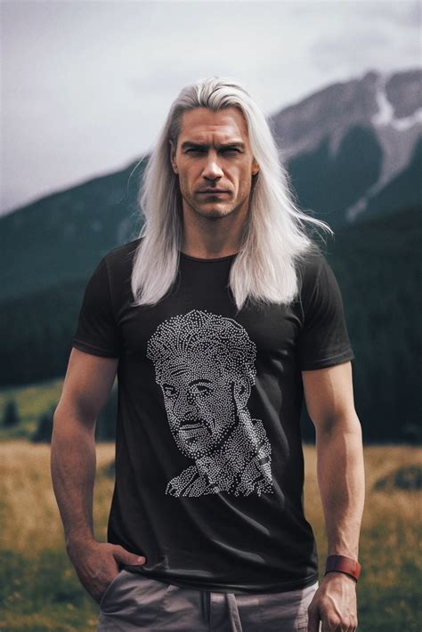 Rhinestone Designs for Men: Masculine Glamour Online