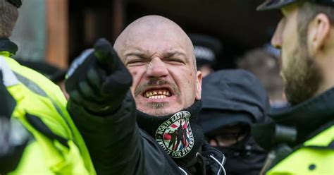 Left-Wing Protest 的图像结果