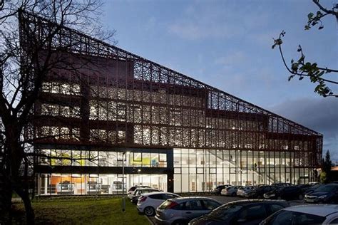 Higher National Certificate in Electrical/Electronic Engineering from ...