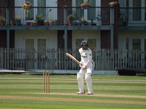 Shubman Gill, KL Rahul shine with fifties in intra-squad match: BCCI ...