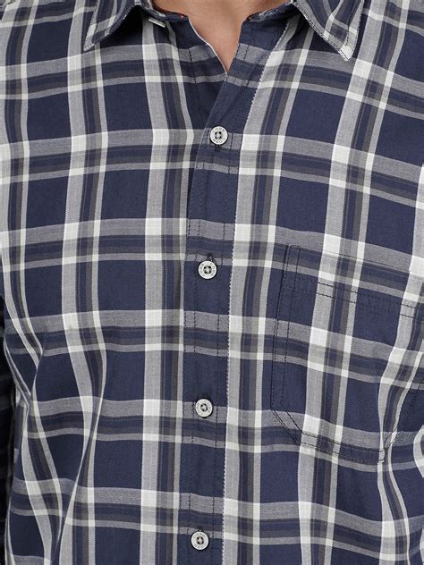 Buy Casual Shirts For Men Online at 65% discount | Cobb Italy Fashions