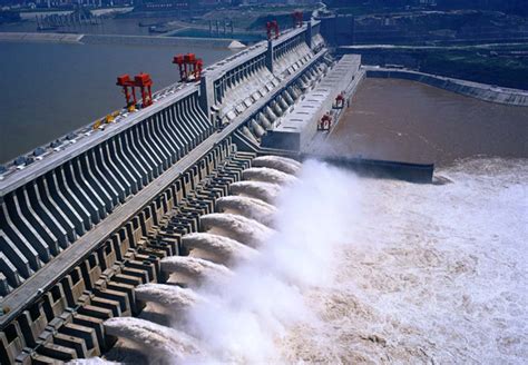 宜昌三峡大坝图片