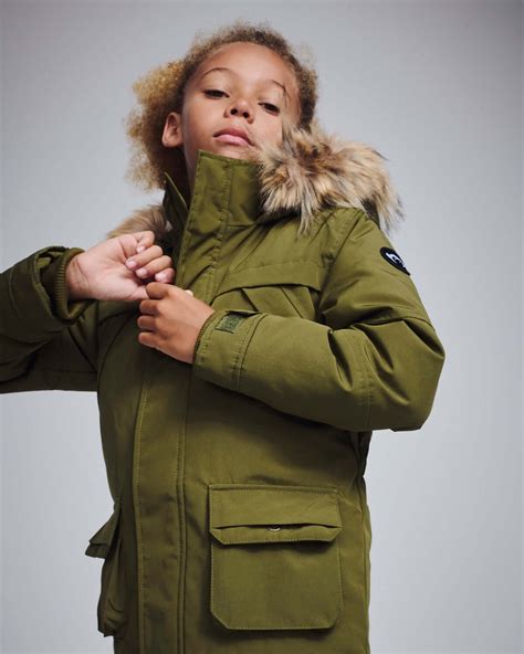 Kids' Down Coats: Stylish Winter Warmth