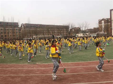 “中西合璧”让宁夏学生娃的体育锻炼更有趣_体育频道_中国青年网