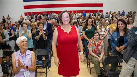 Katie Porter dubbed ‘Karen’ after CBS meltdown over Trump question goes ...
