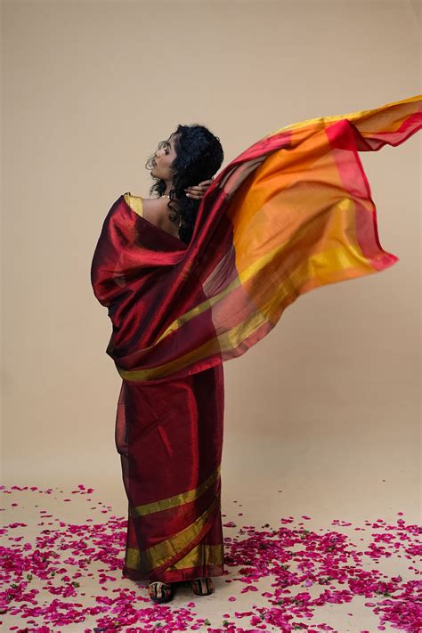 Pure Tissue Silk Sarees - Buy Handloom Soft Tissue Silk Saree Online ...