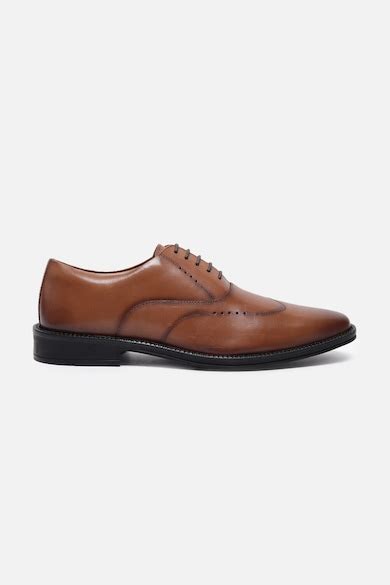 Buy Men Brown Lace Up Shoes Online - 39741050 | Van Heusen