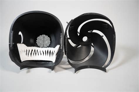 Archivo 3D Bomb Devil Helmet Chainsaw Man cosplay listo・Plan de ...