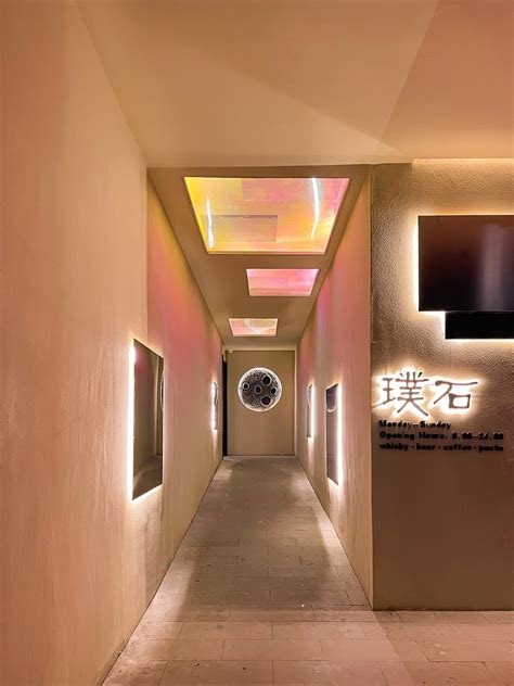 Photo 15 of 40 in The Plain by Mengbo Cao - Dwell