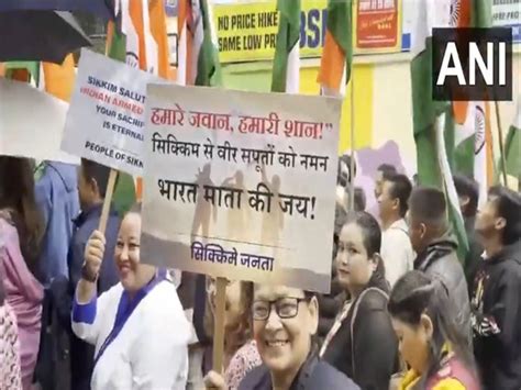 Sikkim Krantikari Morcha organise 'Tiranga Rally' in Gangtok on 50th ...