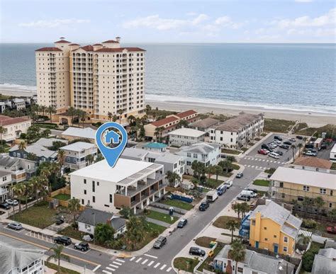 Azure: Oceanview Townhome w/ Elevator & Stunning Terrace - Jacksonville ...